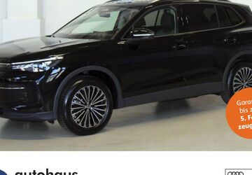 VW Tiguan 8.062 km 41.998 &euro; Magdeburg 39112