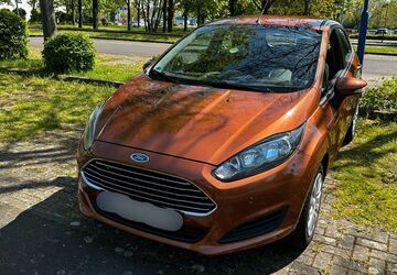 Ford Fiesta 93.000 km 5.200 &euro; Magdeburg 39120