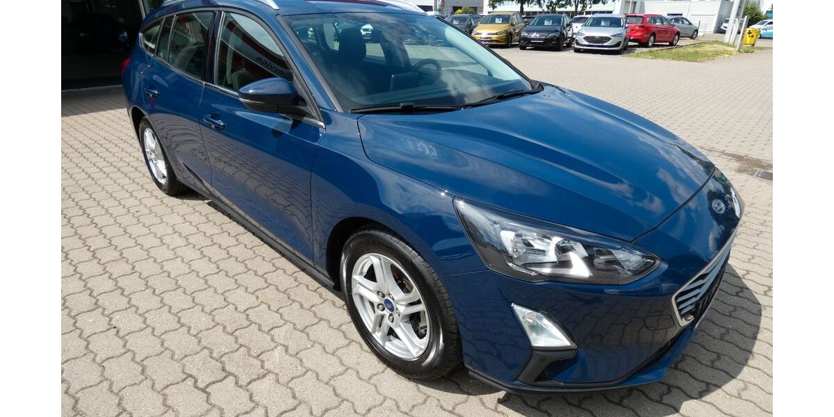 Ford Focus 83.436 km 11.886 &euro; Magdeburg 39120