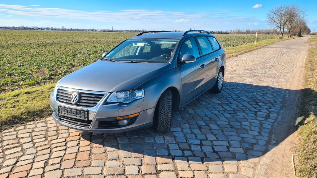 VW Passat Variant 272.124 km 2.200 &euro; Magdeburg 39112