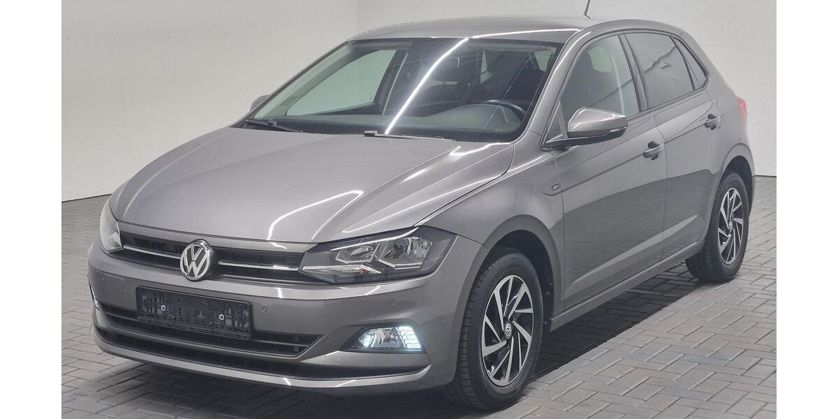VW Polo 73.880 km 13.980 &euro; Langenweddingen 39171