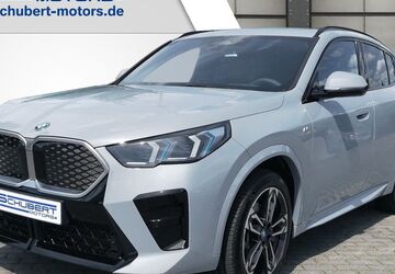BMW iX2 39.000 km 47.890 &euro; Oschersleben 39387