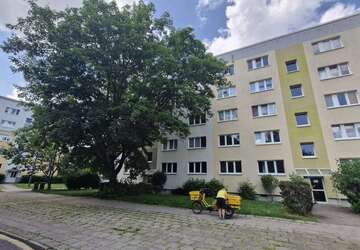 Wohnung Magdeburg Leipziger Straße - 4 Zimmer, 69 m&sup2;, 485&euro; | Angebot:27348656