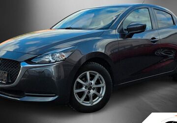 Mazda 2 73.000 km 13.490 &euro; Magdeburg 39118