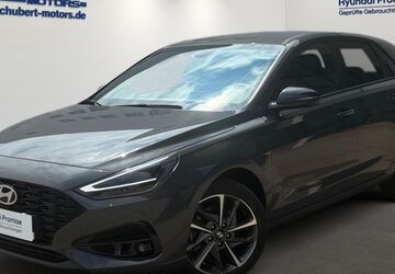Hyundai i30 14.403 km 23.490 &euro; Magdeburg 39108