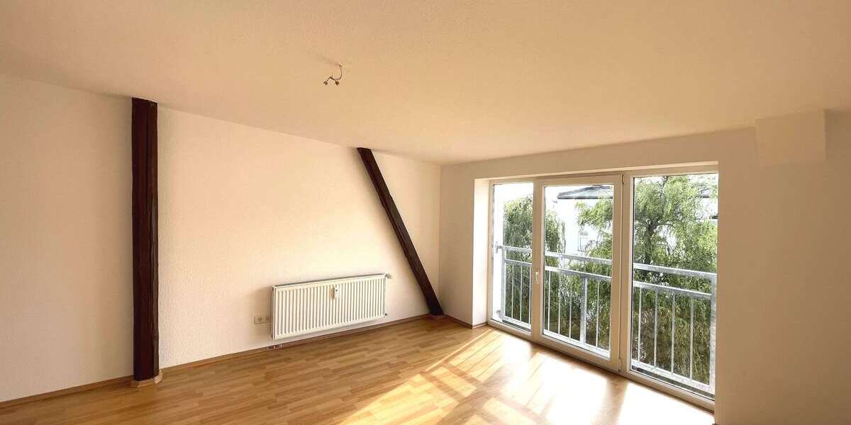 Etagenwohnung Magdeburg Sudenburg - 3 Zimmer, 82 m&sup2;, 572&euro; | Angebot:27112331