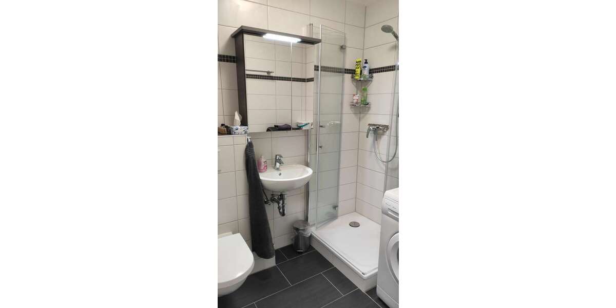 Etagenwohnung Schönebeck - 3 Zimmer, 69 m&sup2;, 479&euro; | Angebot:26945086