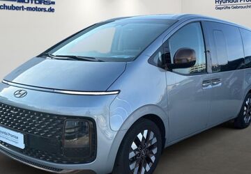 Hyundai STARIA 111.895 km 32.900 &euro; Magdeburg 39108