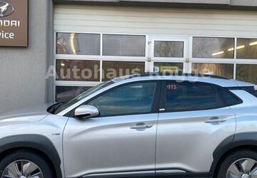Hyundai KONA Elektro 36.000 km 29.990 &euro; Magdeburg 39116