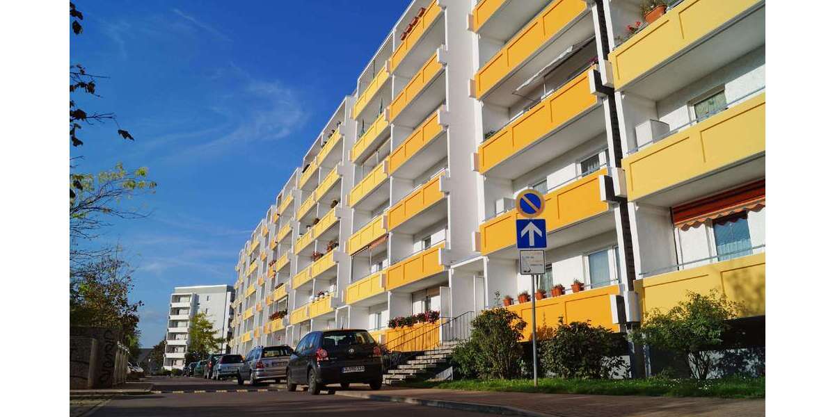 Etagenwohnung Magdeburg Alt Olvenstedt - 4 Zimmer, 82 m&sup2;, 490&euro; | Angebot:27215774