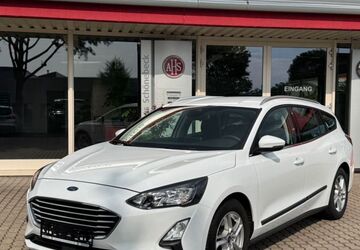 Ford Focus 60.017 km 12.690 &euro; Magdeburg 39120
