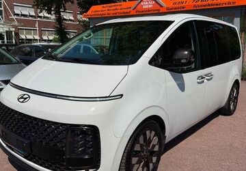Hyundai STARIA 81.000 km 33.990 &euro; Magdeburg 39124