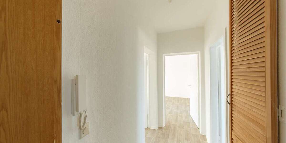 Etagenwohnung Burg - 3 Zimmer, 57 m&sup2;, 372&euro; | Angebot:27271752