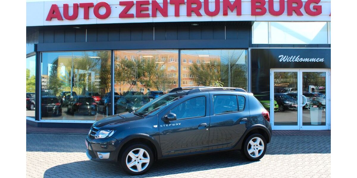 Dacia Sandero 92.544 km 8.950 &euro; Burg 39288