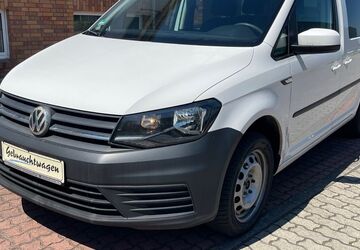 VW Caddy 326.197 km 8.399 &euro; Schönebeck/Elbe 39218