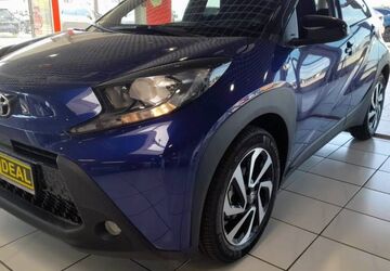 Toyota Aygo (X) 1.082 km 16.990 &euro; Burg 39288