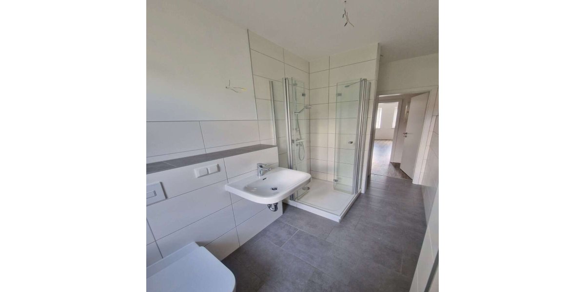 Etagenwohnung Schönebeck - 3 Zimmer, 86 m&sup2;, 695&euro; | Angebot:26318617