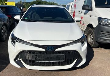 Toyota Corolla 62.592 km 20.750 &euro; Schönebeck 39218
