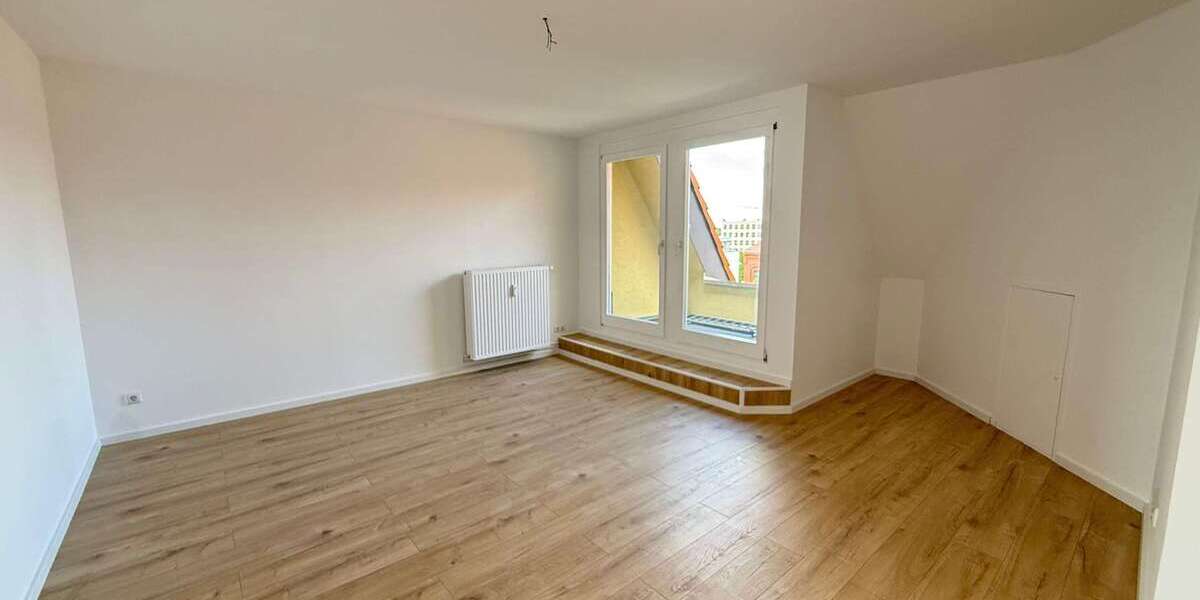 Etagenwohnung Magdeburg Altstadt - 3 Zimmer, 90 m&sup2;, 1.081&euro; | Angebot:27004495