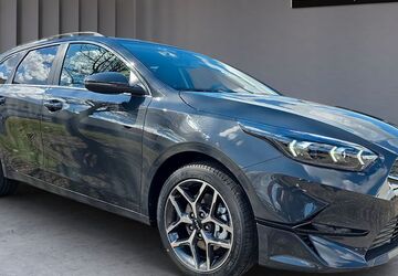 Kia ceed Sportswagon 5.100 km 23.950 &euro; Schönebeck (Elbe) 39218