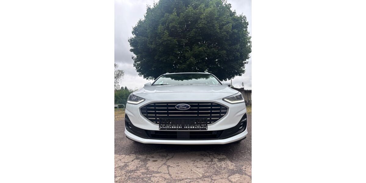 Ford Focus 33.000 km 19.750 &euro; Magdeburg 39106