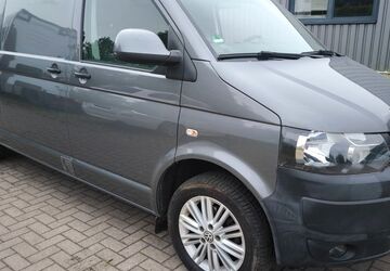 VW T5 Transporter 211.369 km 6.980 &euro; Magdeburg 39130