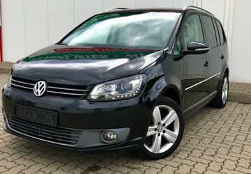 VW Touran 144.000 km 10.490 &euro; Magdeburg 39116