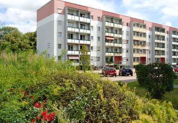 Wohnung Calbe - 3 Zimmer, 57 m&sup2;, 281&euro; | Angebot:27176360