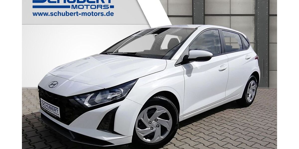Hyundai i20 4.900 km 18.350 &euro; Magdeburg 39108