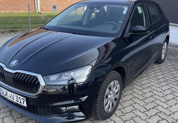 Skoda Fabia 3.336 km 21.990 &euro; Schönebeck 39218