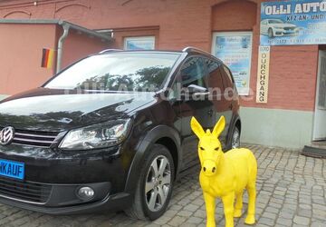 VW Touran 223.000 km 7.000 &euro; Magdeburg 39124