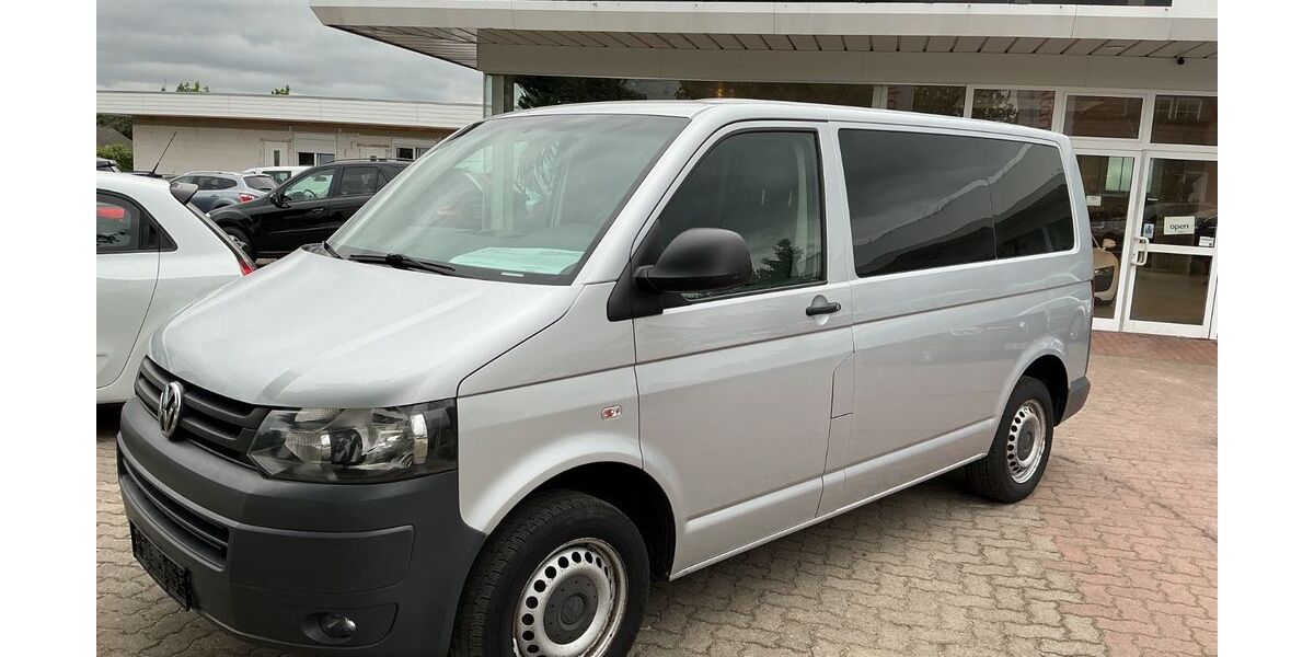 VW T5 Transporter 350.000 km 6.480 &euro; Möser 39291