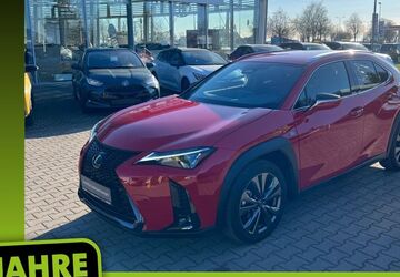Lexus UX 12.890 km 32.990 &euro; Magdeburg 39120