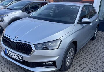 Skoda Fabia 4.060 km 21.990 &euro; Schönebeck 39218