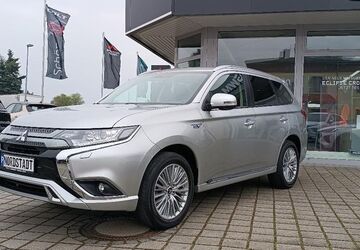 Mitsubishi Plug-in Hybrid Outlander 88.464 km 19.990 &euro; Magdeburg 39124