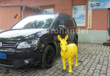 VW Touran 218.000 km 5.800 &euro; Magdeburg 39124