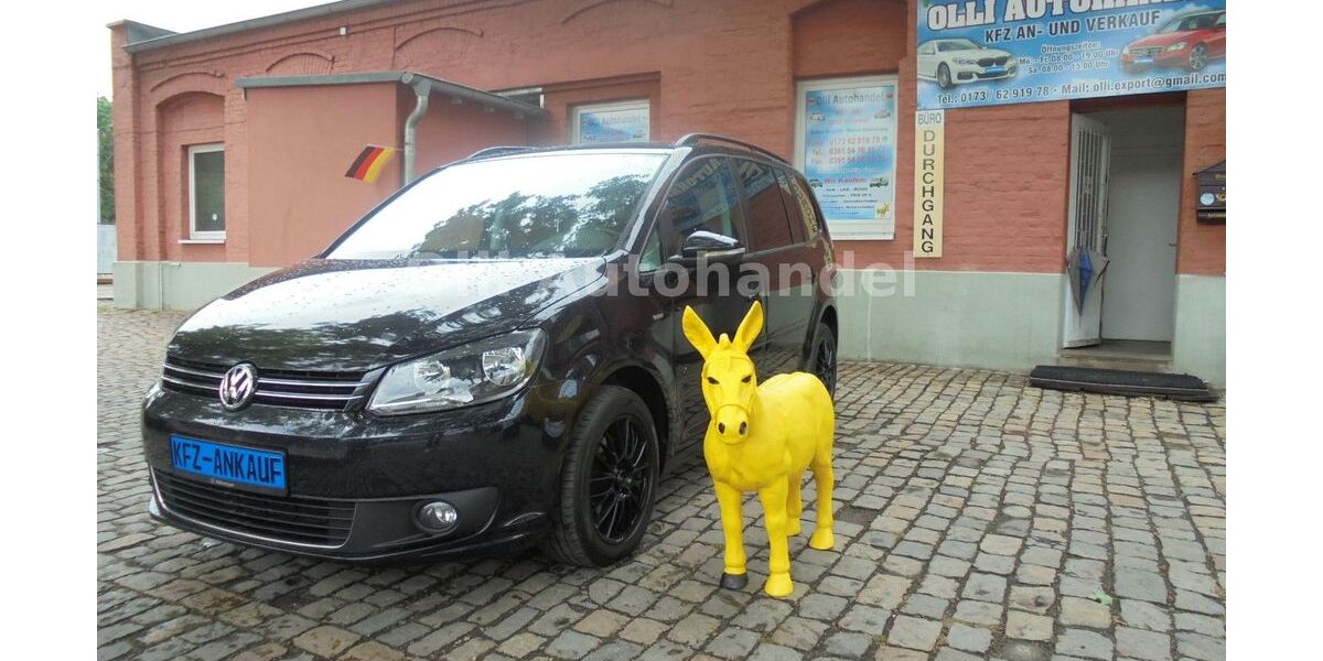 VW Touran 218.000 km 5.800 &euro; Magdeburg 39124